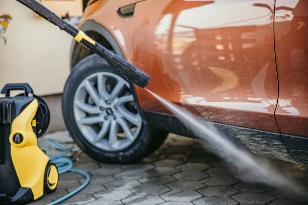 Why Choose Our Certified Pressure Washing Experts for Your Project Needs in Old Miakka, FL?